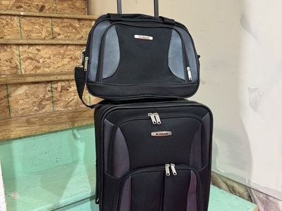 Small size 2 pc carry on luggage 2 wheel