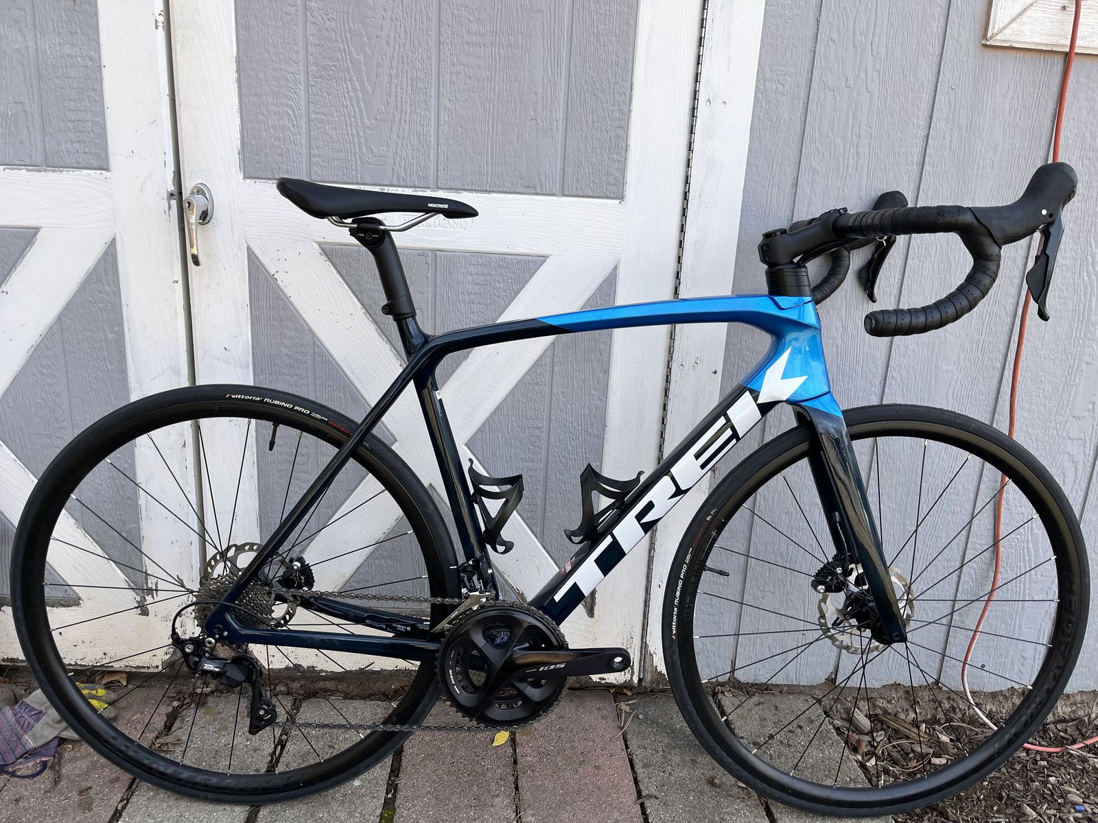 2022 TREK Emonda SL5 DISK Carbon Mint Condtion