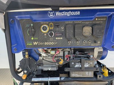 Westinghouse WGen9500DF Dual Fuel Portable Generator - Electric Start
