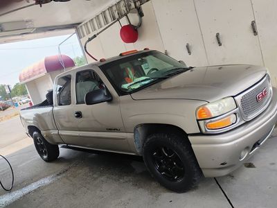 2002 GMC Denali 6.o quadrasteer