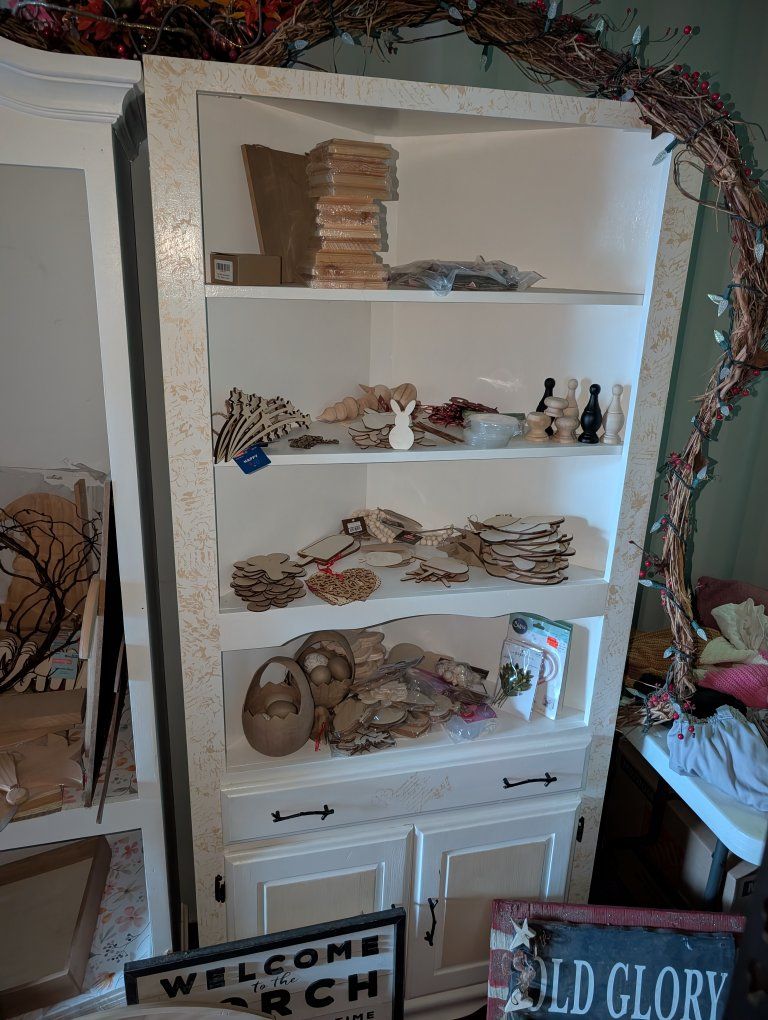 VIDEO OF SECOND CONTAINER- EPIC MOVING STORAGE SALE- HYRUM SELF STORAGE- 9-7!!