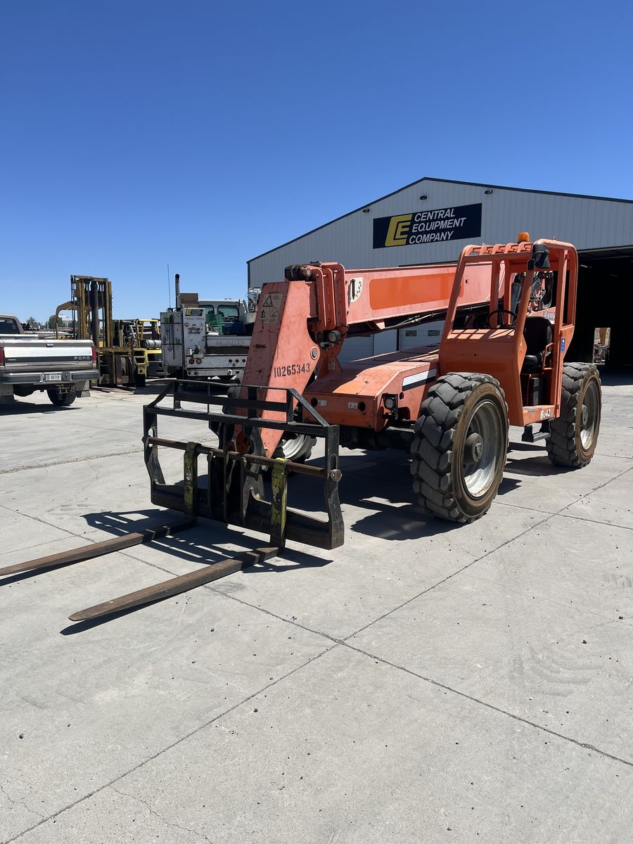 JLG 6042 Telehandler