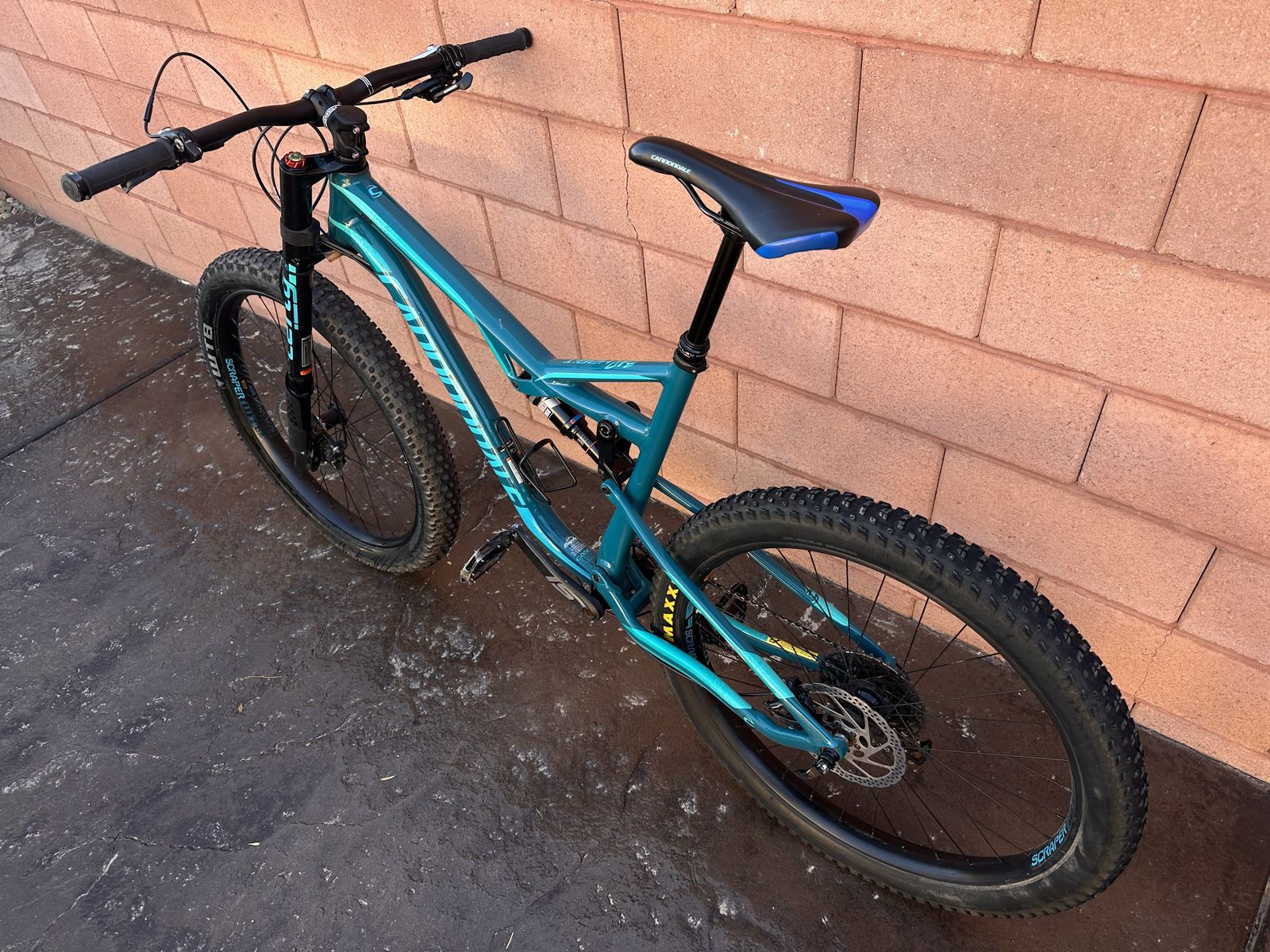 )Price Drop) Cannondale Bad Habit 2.0 Lefty