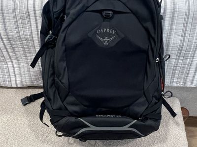 Osprey Escapist 30 Black Hiking & Cycling Backpack