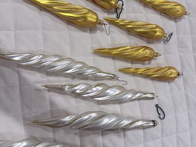 Set of 12 Vintage Gold and Silver Icicle Glass Christmas Tree Ornaments