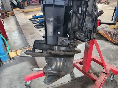 Mercury Marine 75ELPTO 75 HP Outboard Boat Motor complete lower foot 2006