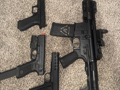 Airsoft guns