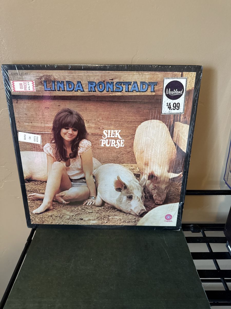 Linda Ronstadt - Silk Purse Vinyl LP Album (Capitol Records)