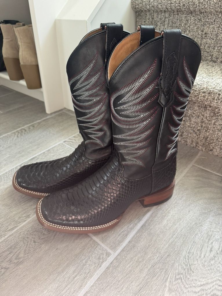 Cody James Boots (Worn Once)