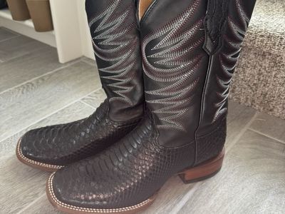 Cody James Boots (Worn Once)