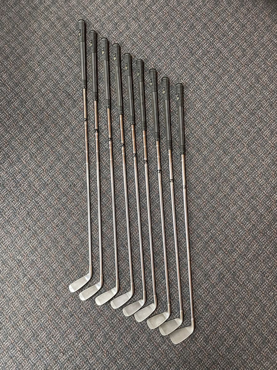 Browning 500 Iron set (2-P) 9 clubs Steel Shafts Golf Clubs Right Handed