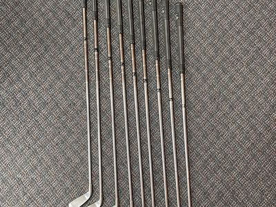 Browning 500 Iron set (2-P) 9 clubs Steel Shafts Golf Clubs Right Handed