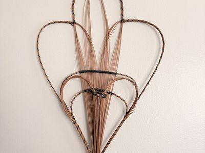 Handmade Woven Pine Wall Hanging Vase Decor Heart Art