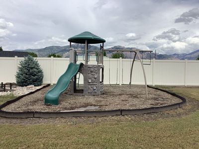 Lifetime Adventure Tower PLUS Rubberific Edge