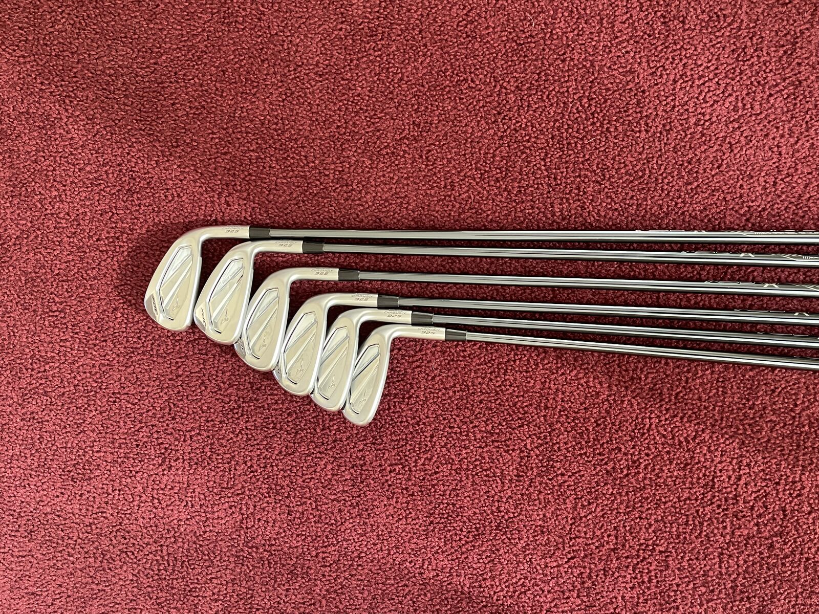A Set of 6-Mizuno Hot Metal 6-GW