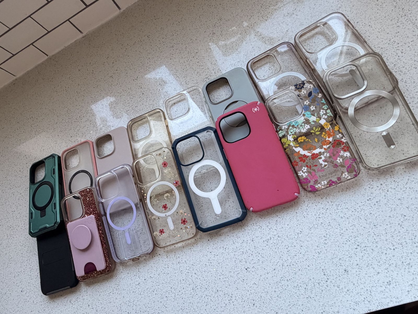 iPhone 14 pro cases (Lot of 16)