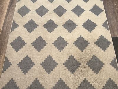 Rug