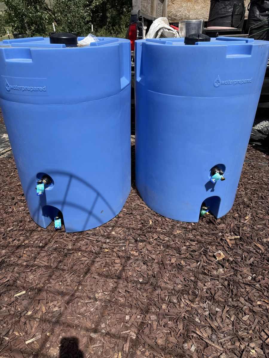 160 Gallon Water Tanks