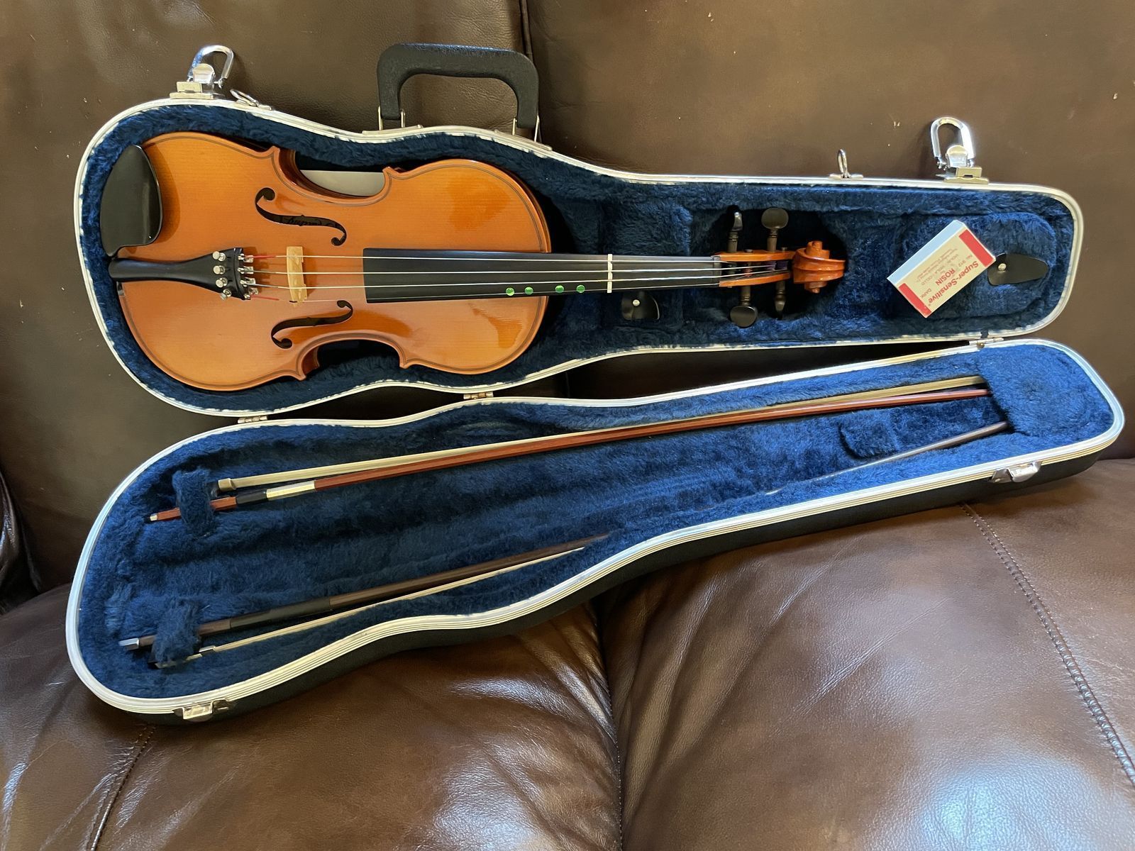 Full Sized Violin (4/4) - Made in Romania