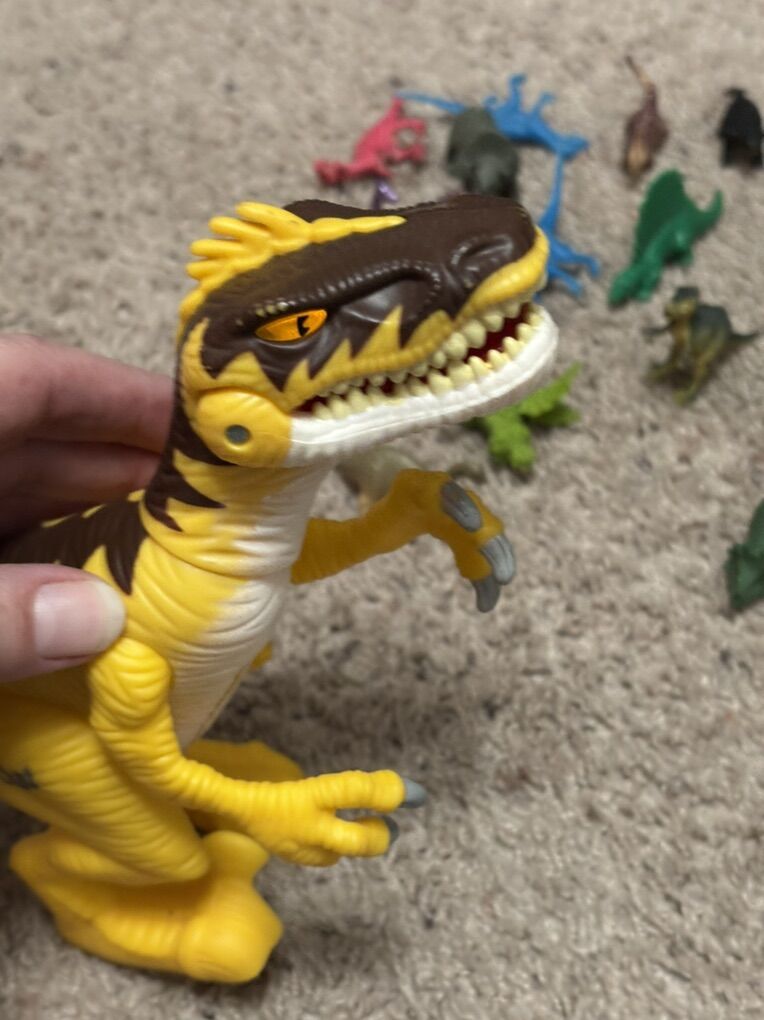 55pc Dinosaur Animal Figure Toys Dino Set