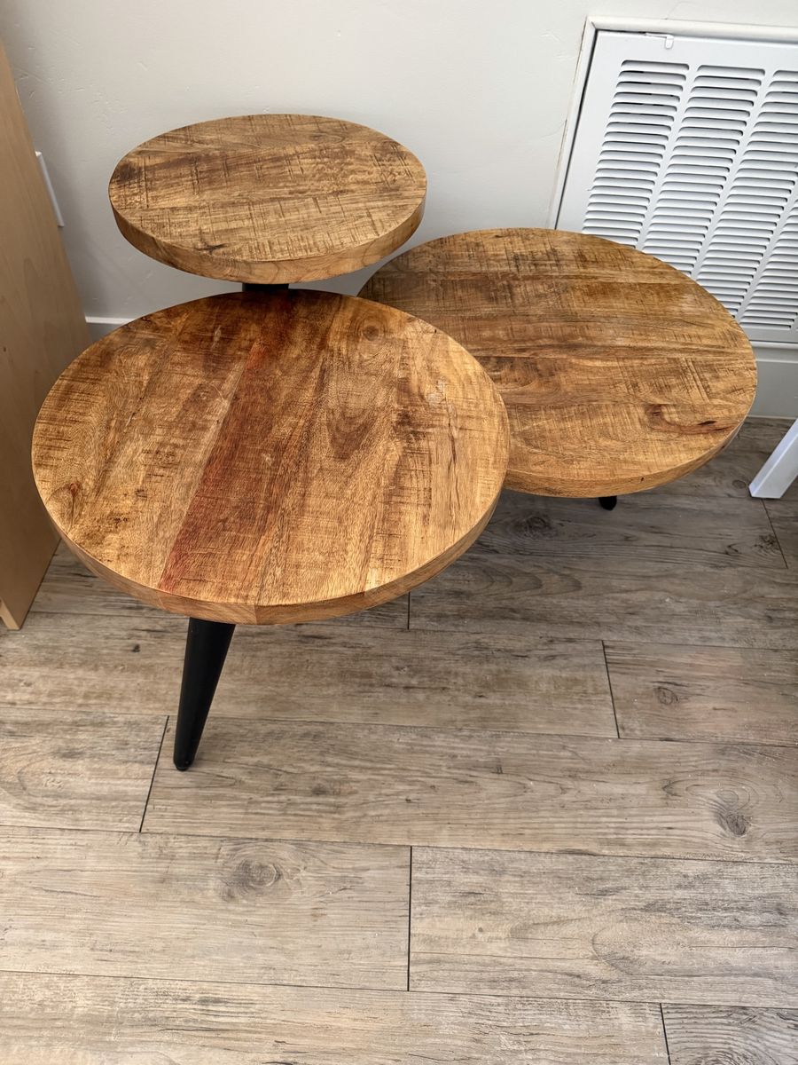 Tiered coffee table