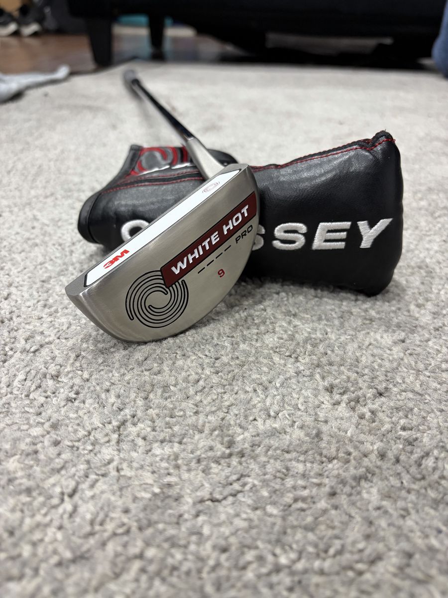 *NEW* Odyssey White Hot Pro 9 Putter with Headcover