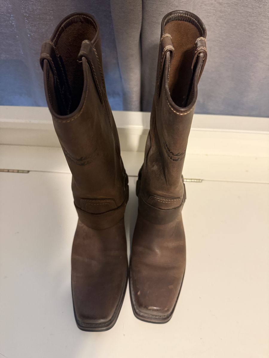 Women's Harley Davidson riding boots, great condition!