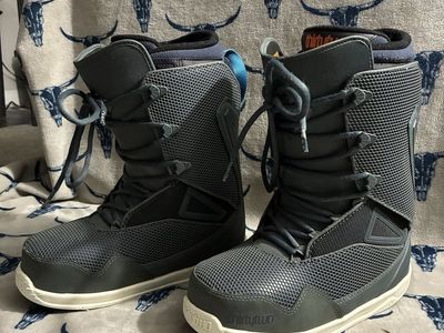 ThirtyTwo TM-2 Snowboard Boots Men’s Size 9 – Fall 2018 – Intuition