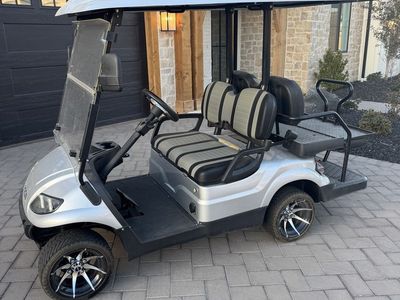 2023 ICON 4-Passenger Lithium Golf Cart – 105Ah Eco Battery – Only 229 Miles