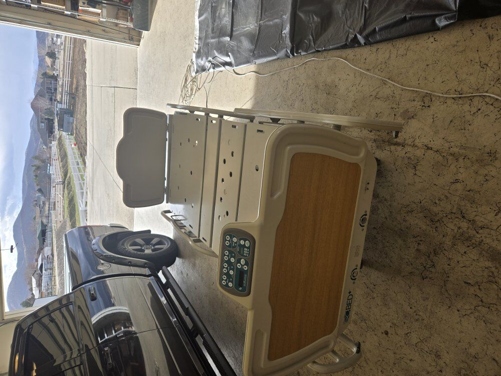 Electric hospital bed