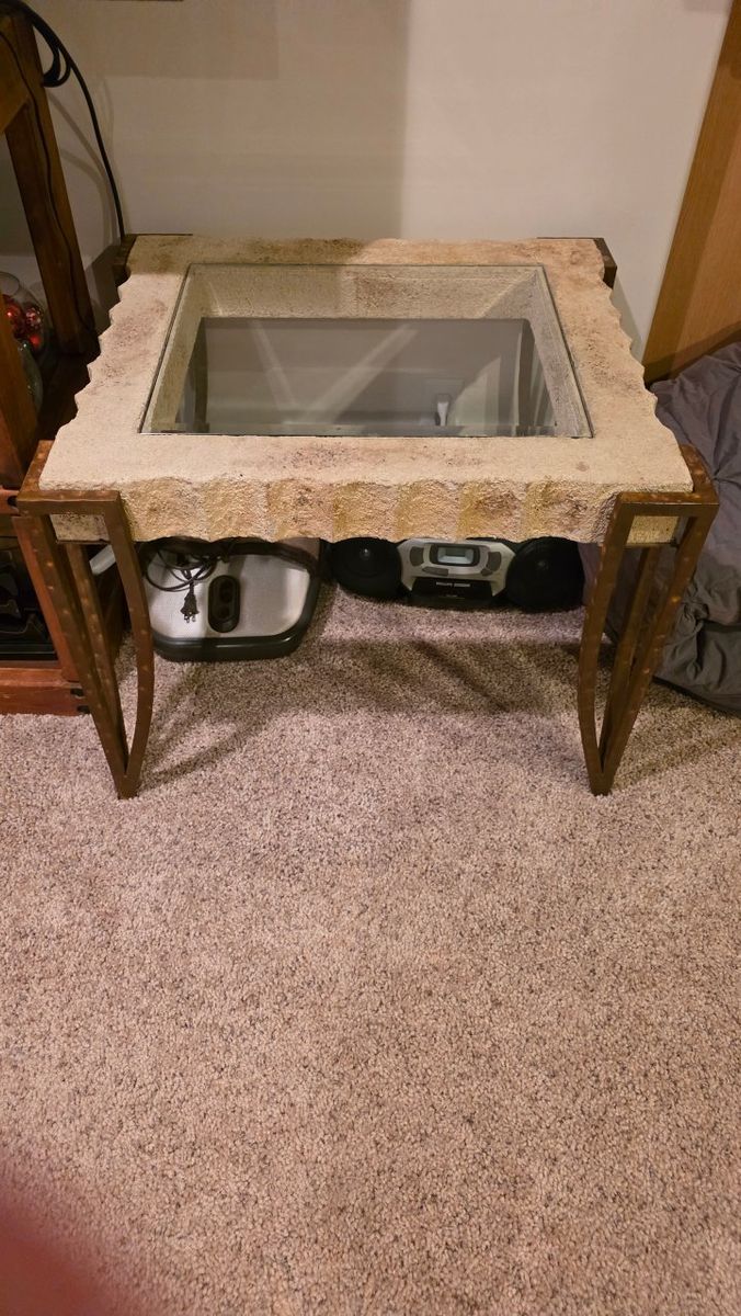 2 unique end tables