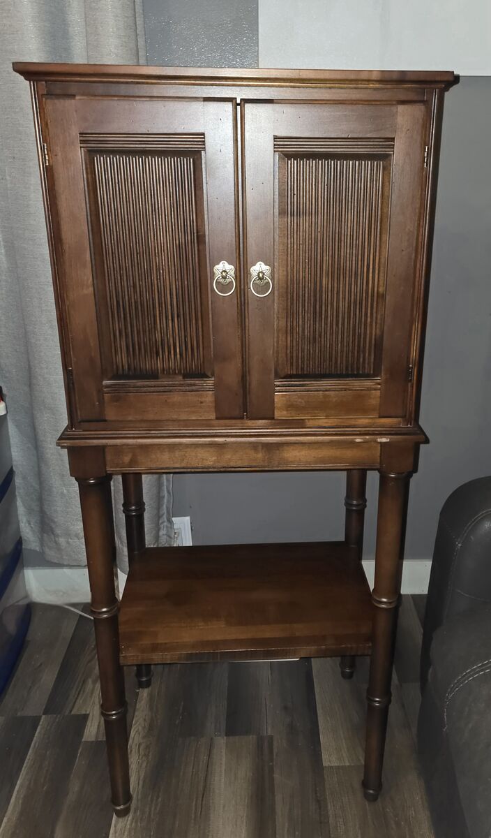 Ethan Allen Cabinet