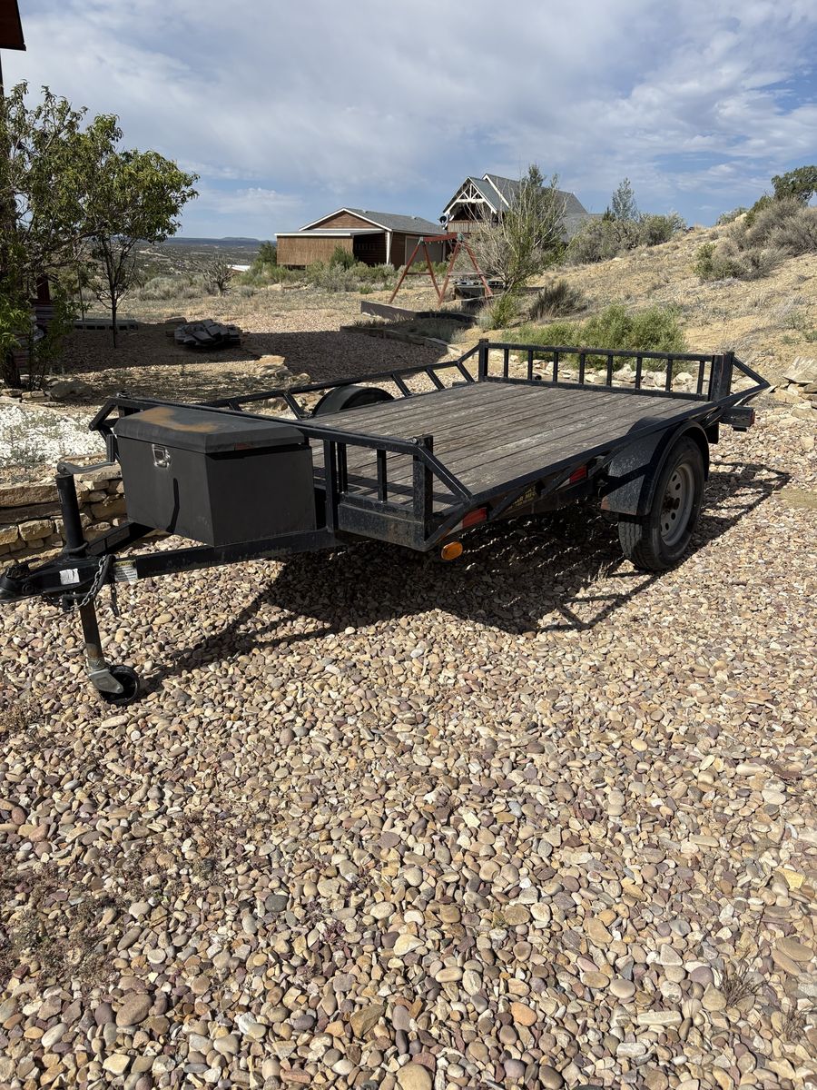 Main image 3