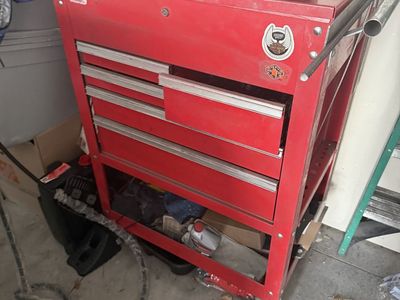 Welder & Plasma Cutter Eith Tool Box