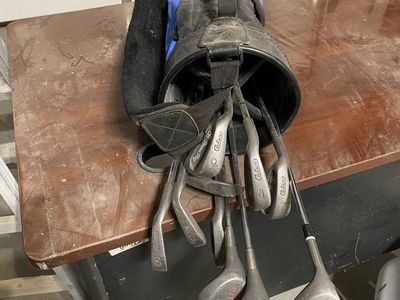 Golf clubs
