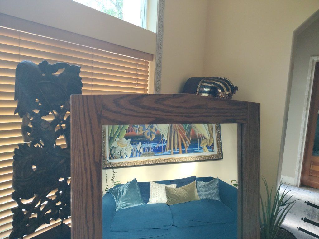 Main image 3