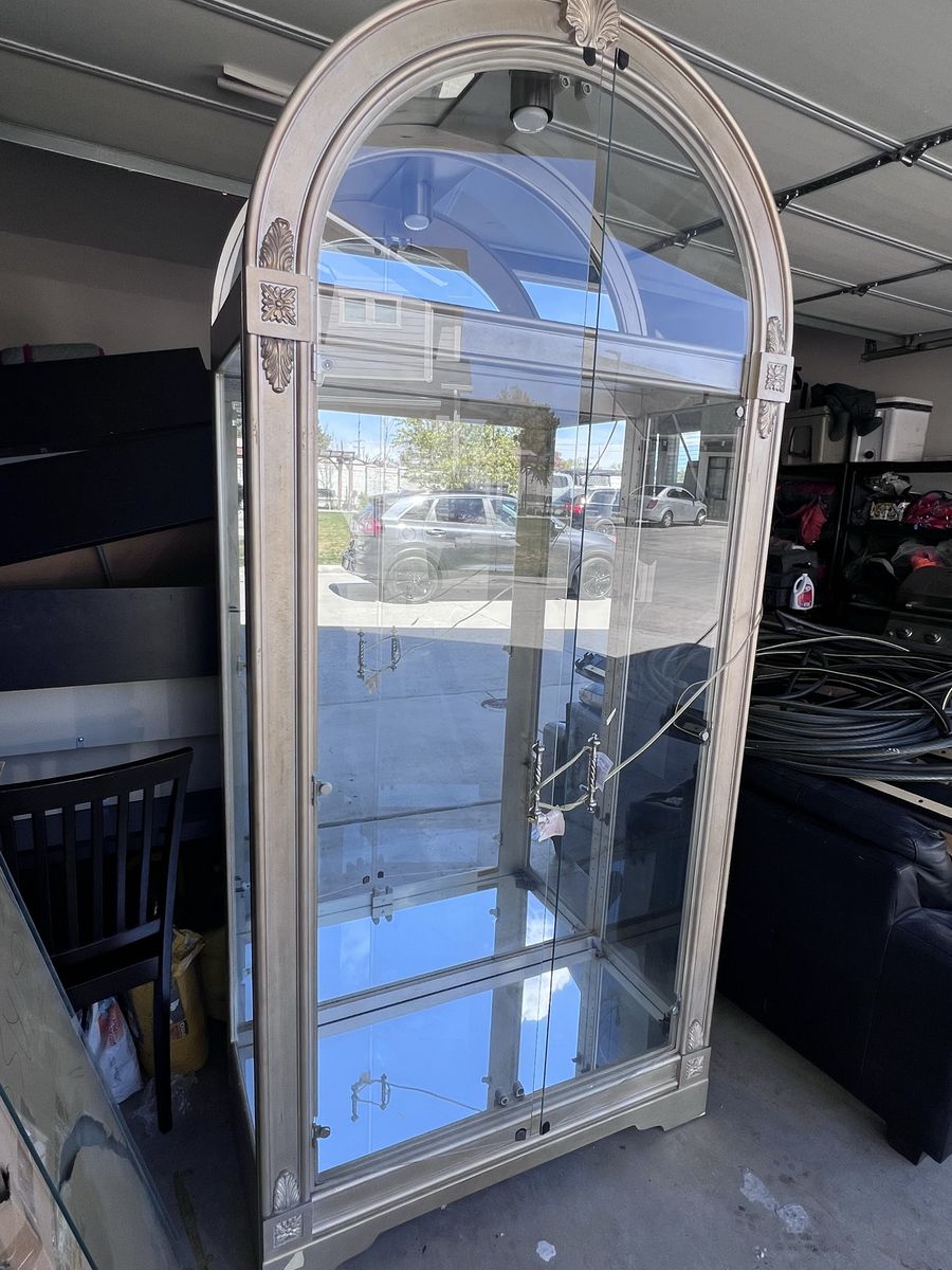 Display Cabinet