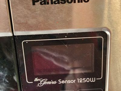 Panasonic Inverter The Genius Sensor 1250W Countertop Microwave - Stainless Steel