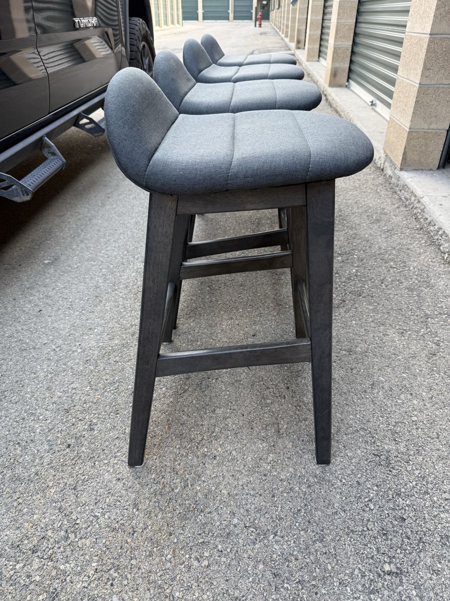 Set of 4 Crown Mark Samar Counter Height Stools / Bar Stools - Dark Grey