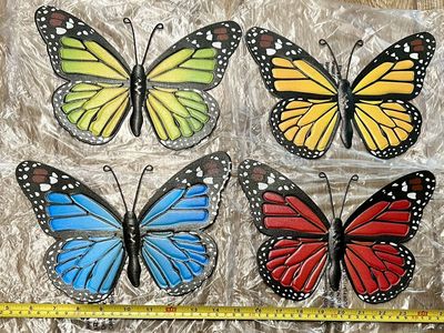9.8in Metal Butterflies 4 pack Hanging Indoor or Outdoor Decorations Vibrant colors BA11