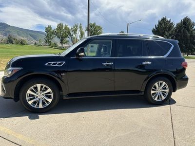 2017 Infiniti QX80 Base