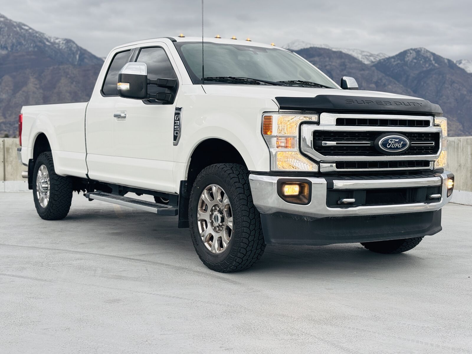2022 Ford F-350 Super Duty Lariat