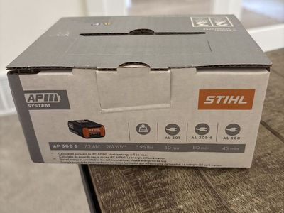 Stihl AP 300 s battery - BRAND NEW