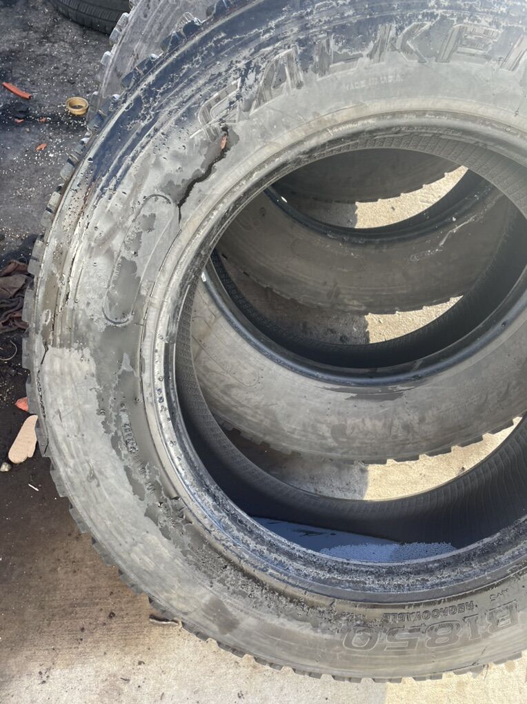 Falken Big Truck Tires 255/70r 22.5