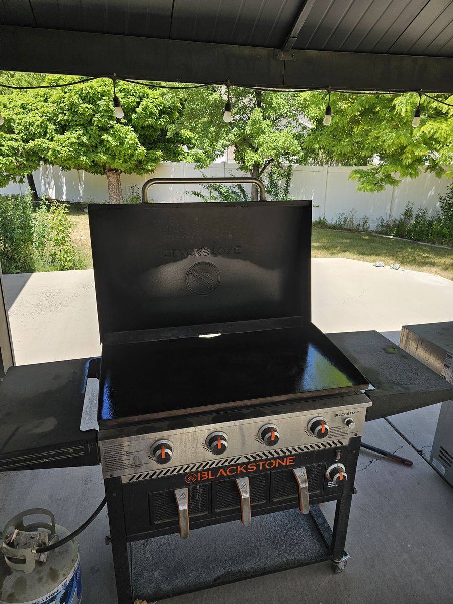 36" 4 Burner Blackstone Outdoor Griddle With Air Fryer Built In