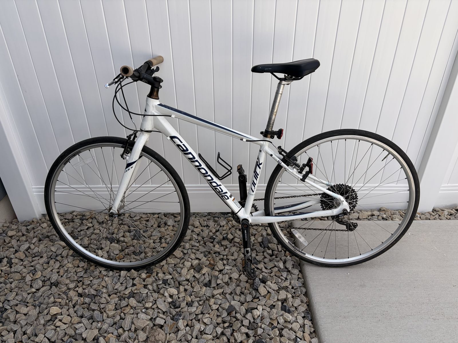 Cannondale Quick 5 Hybrid Bike - Small Frame - White