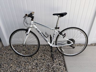 Cannondale Quick 5 Hybrid Bike - Small Frame - White