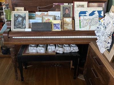 Free Antique Piano