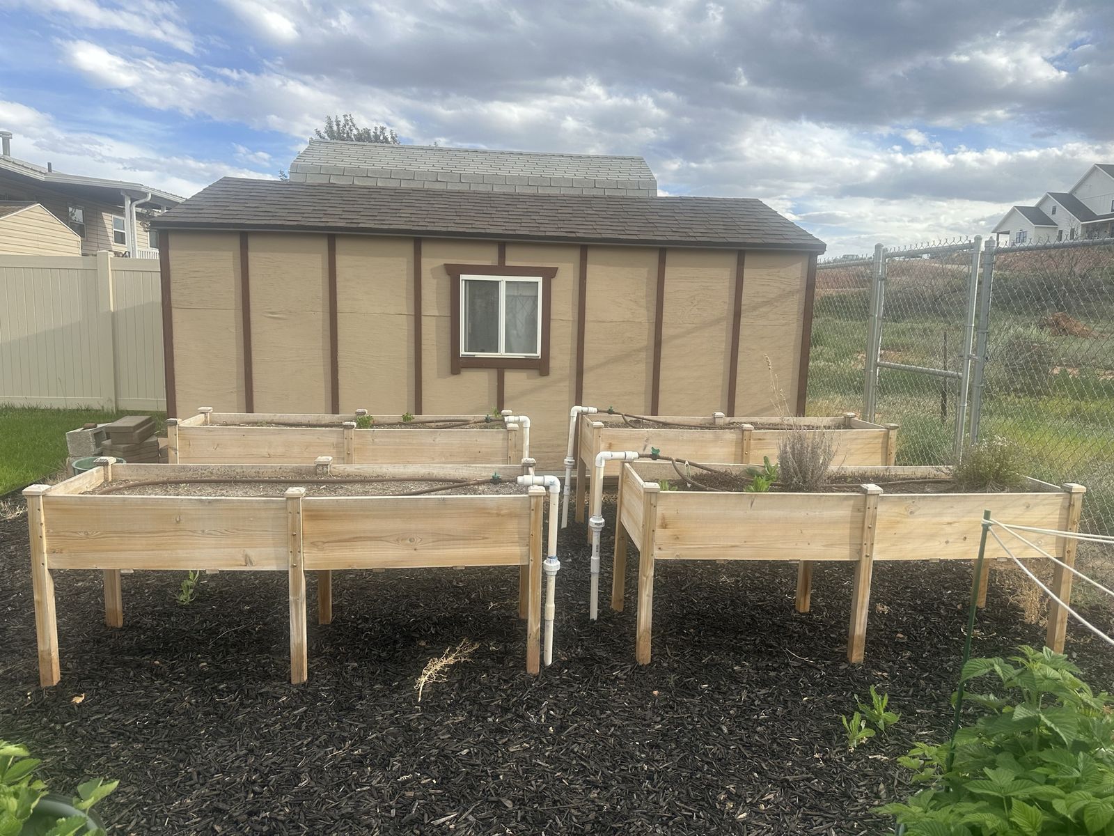 4 garden boxes