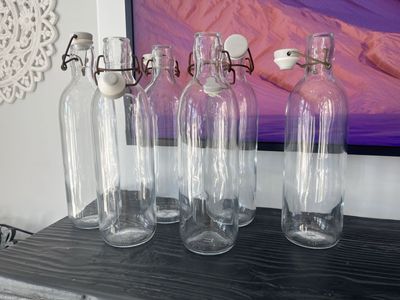 6 Clear Glass Flip-Top Bottles